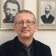 Dr. Naglis Kardelis
